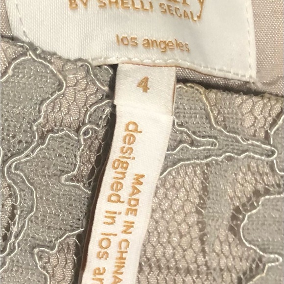 2-piece, Laundry by Shelli Segal, top is size 6 & skirt is a 4 - Picture 2 of 6